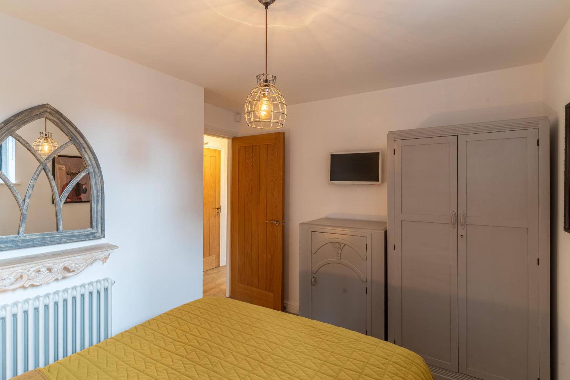 Luxury Chapel Apartment Within City Walls เชสเตอร์ ภายนอก รูปภาพ